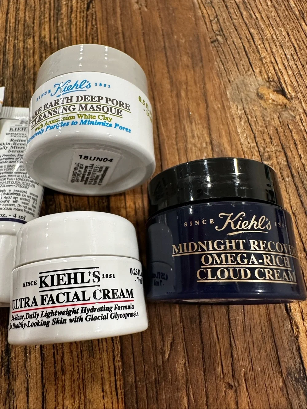 Kiehl's Skincare Collection - White, Navy, Brown several sample and small size - Picture 2 of 12